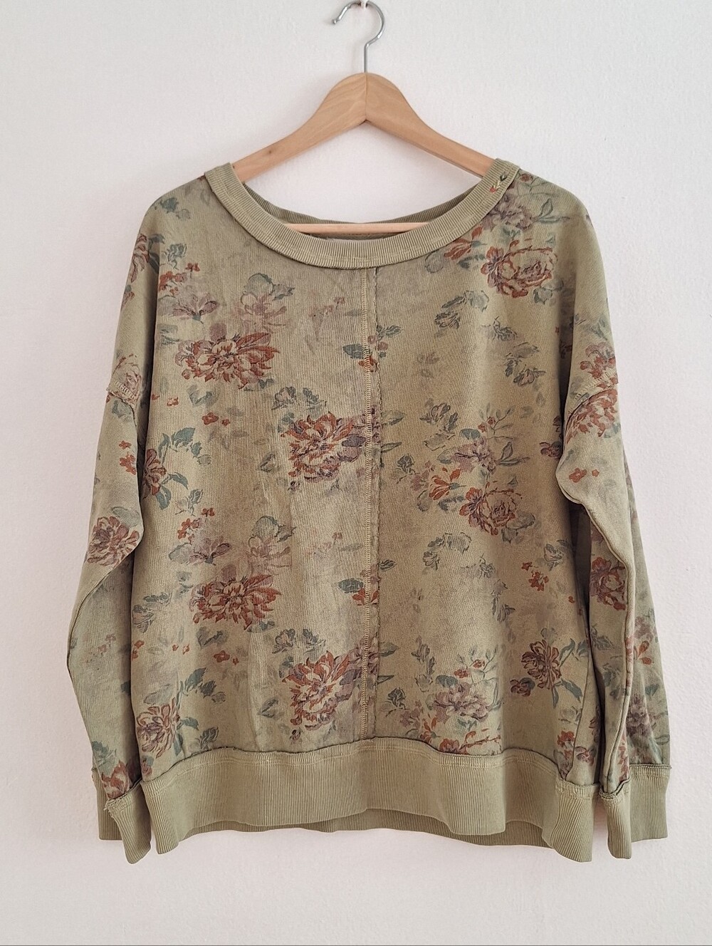 NWT Coldwater Creek Olive Green Floral Crewneck Sweater